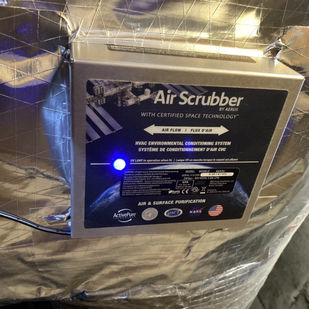 an air scrubber turned on